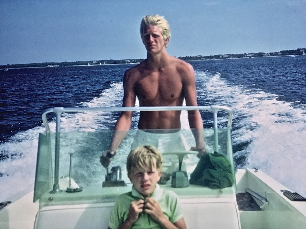 HOYT RICHARDS: MODEL BEHAVIOR - Nantucket Magazine