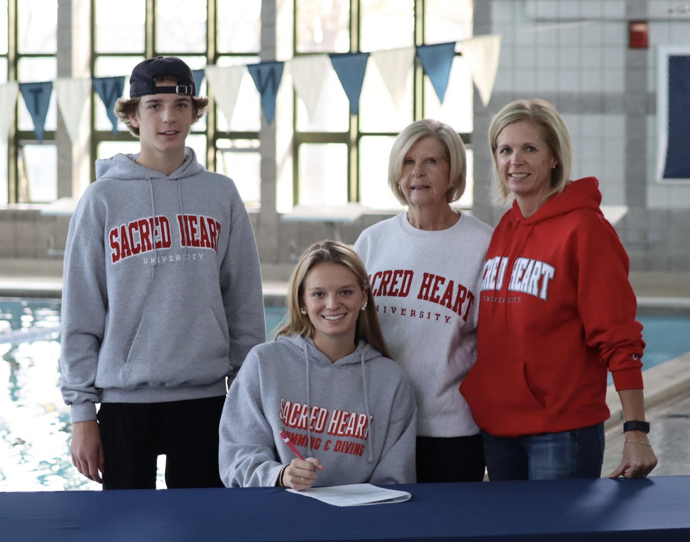 Emma Davis Commits To Sacred Heart's Div. I Swim & Dive Program